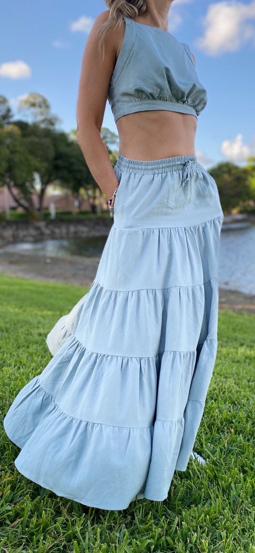 MIX CROP TOP AND RUFFLE TIER MIDI SKIRT