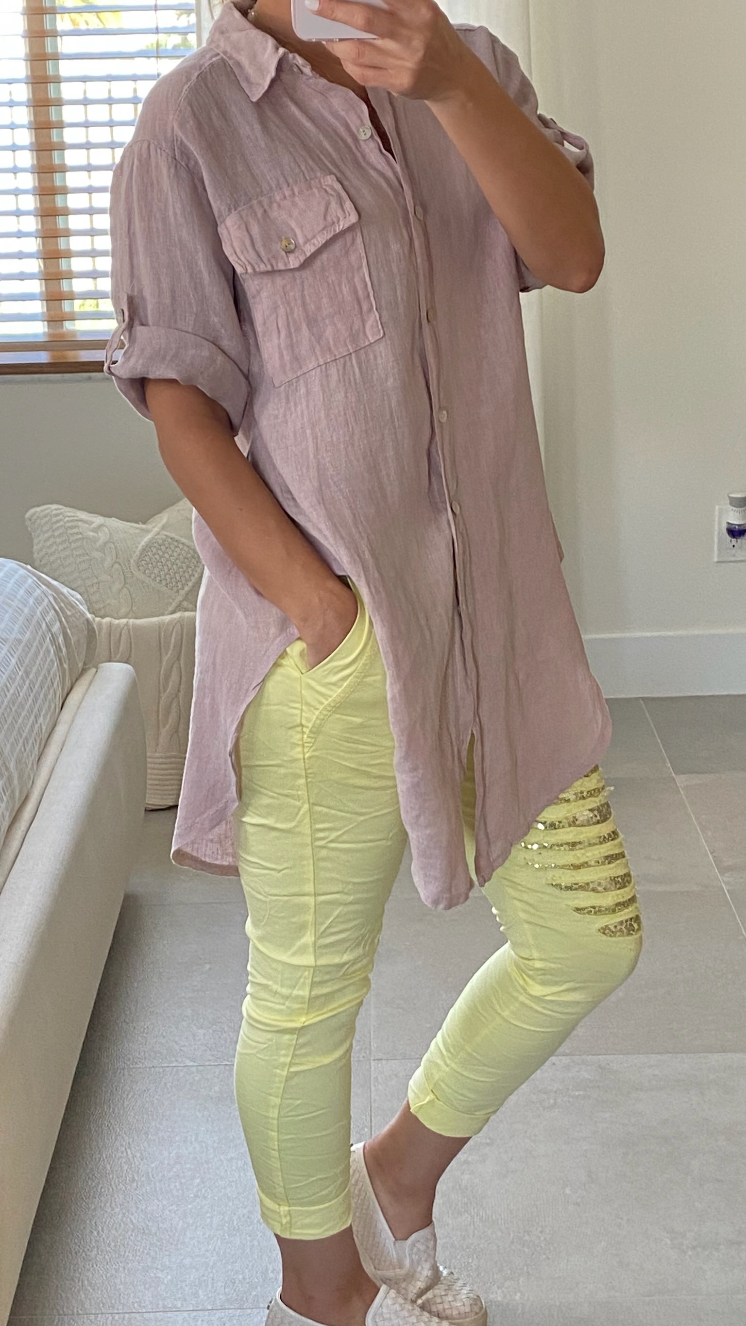 ROLL UP SLEEVE BUTTON DOWN LINEN TOP WITH LEFT POCKET